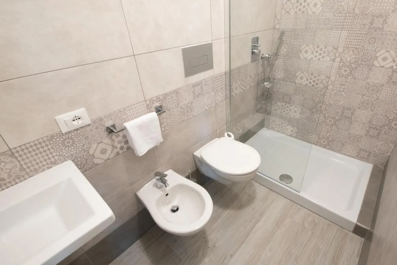 Bed & Blu Hotel La Caletta Guest house