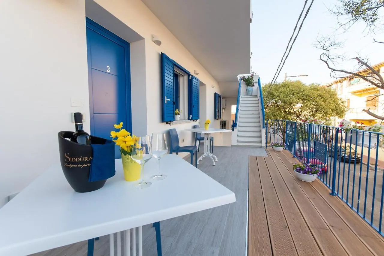 Bed & Blu Hotel La Caletta 0*,